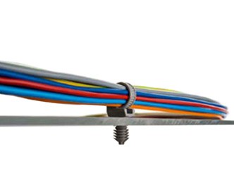 插入嵌板（bǎn）後防止電（diàn）線束扭轉的橢圓孔專用