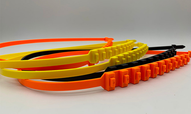 新品推（tuī）出 – -# 雪地車輪防滑紮帶 #